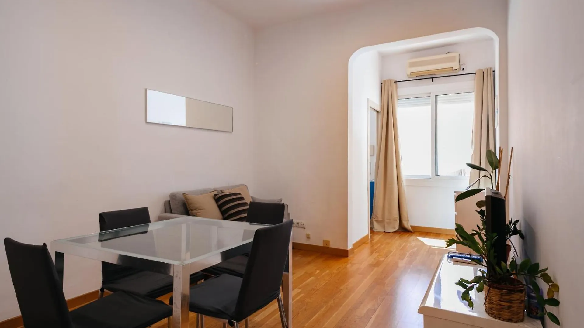 Cute Apartment Barcelona 0*,  Spain
